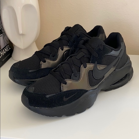 New Nike Air Max Fusion triple black shoes - Picture 3 of 8